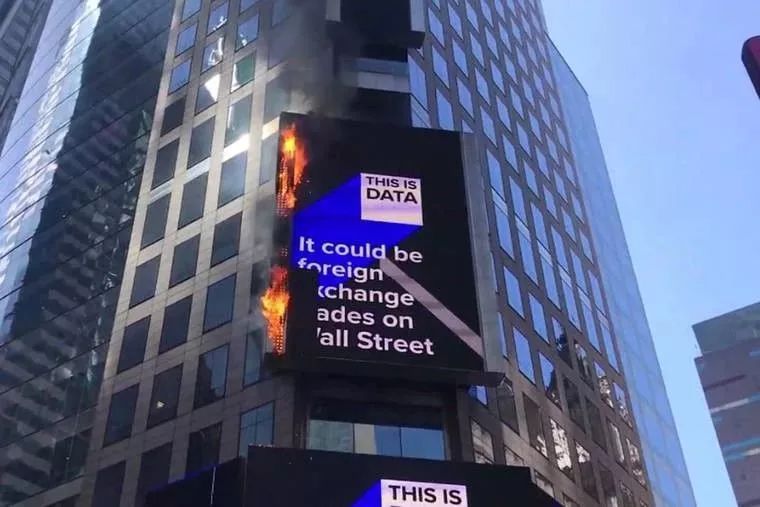 outdoor led display on fire<br />
